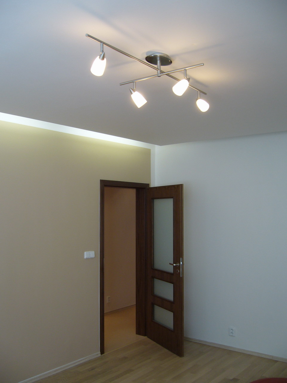 P1020584_a.jpg